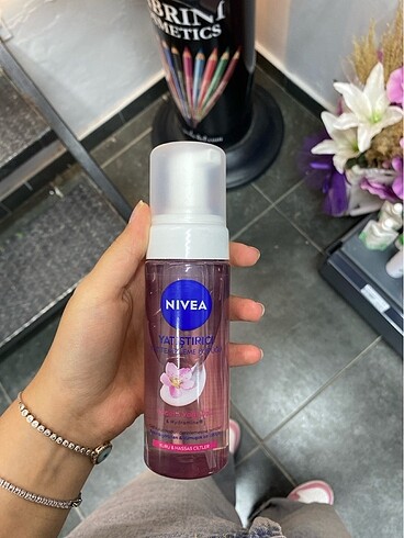  Beden Nivea Yüz Yıkama Köpüğü