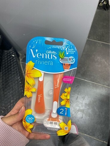 Gilette Venus