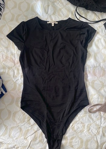 Siyah Kısa Kollu çıtçıtlı Body