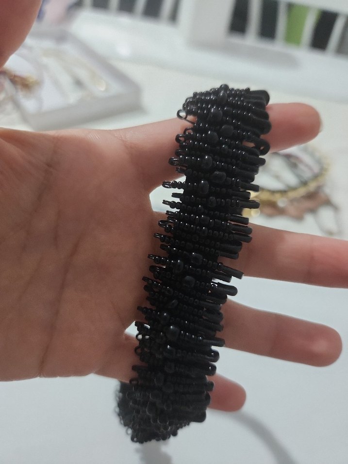 Siyah Yılan Desenli Elastik Gotik Kadın El Zinciri - Görsel 3