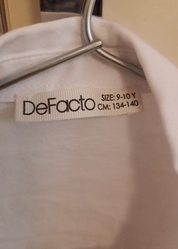 Beyaz Keten Düğmeli Uzun Kollu Gömlek - Görsel 2