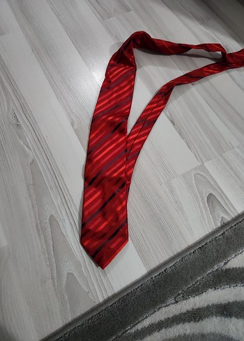 Koyu Kırmızı Çizgili Erkek Kravat - Görsel 4