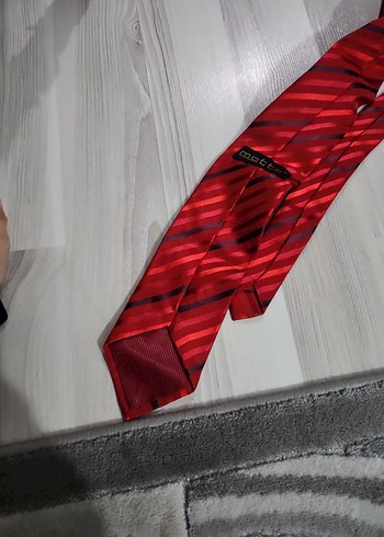 Koyu Kırmızı Çizgili Erkek Kravat - Görsel 2
