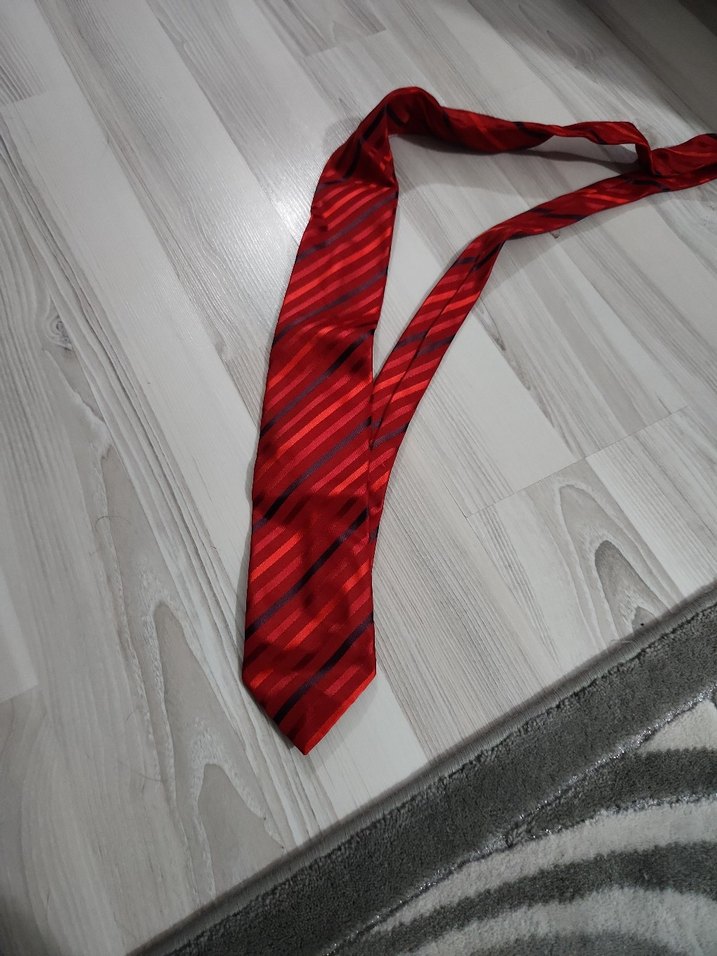 Koyu Kırmızı Çizgili Erkek Kravat - Görsel 4