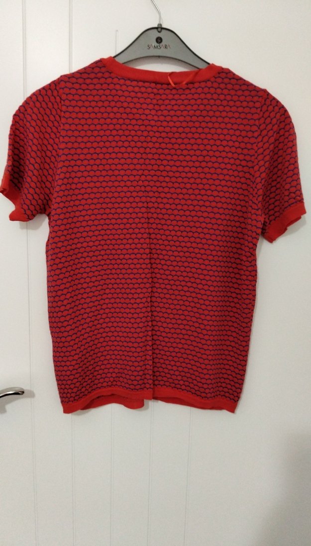 Kısa Kollu Kırmızı Triko Kadın Tişört - Görsel 2