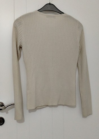 Bej Düğmeli Uzun Kollu Kadın Hırka - Görsel 3