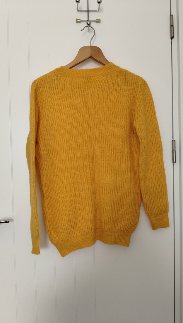 Kadın Sarı Triko Yuvarlak Yaka Kazak - Görsel 2