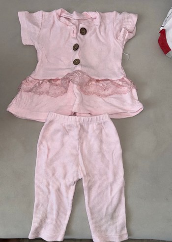 Dantel Detaylı Pembe Bebek Takımı