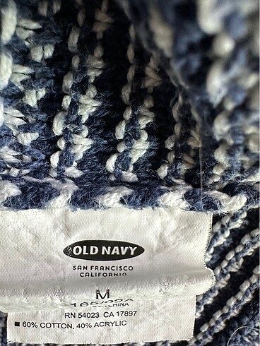 Old Navy kazak - Görsel 4