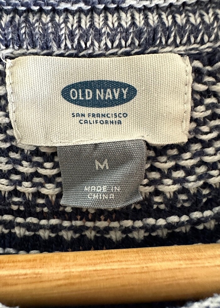 Old Navy kazak - Görsel 3