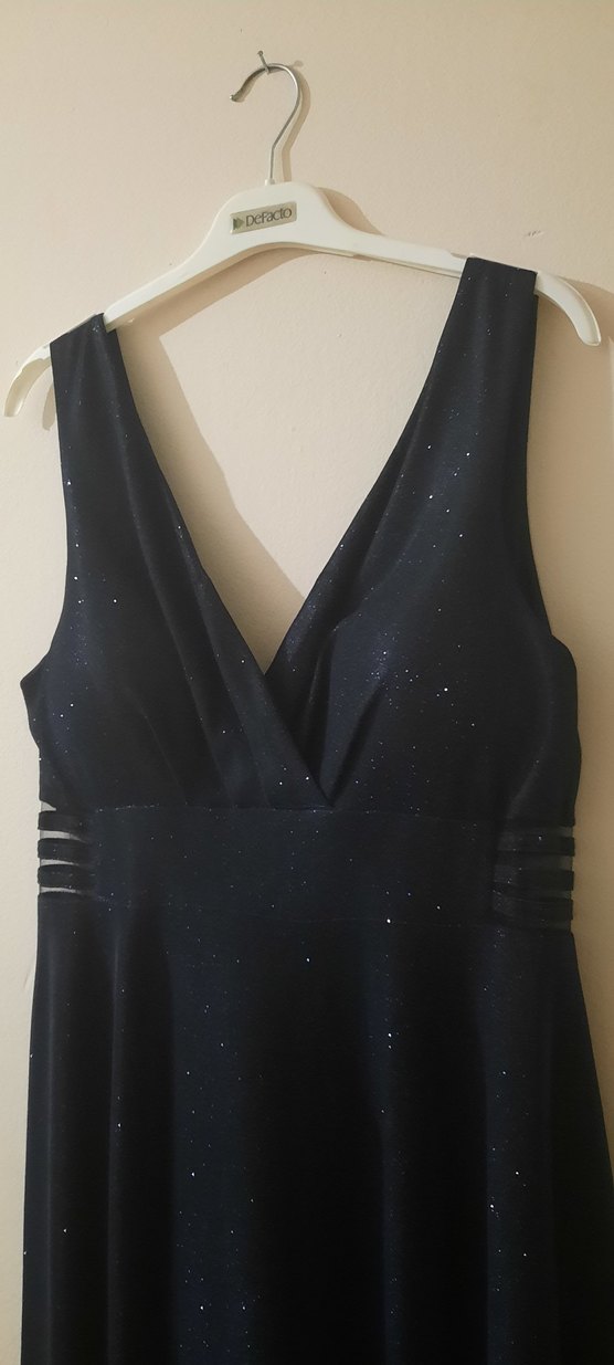 Parlak simli Lacivert Drapeli Uzun Gece Elbisesi - Görsel 4