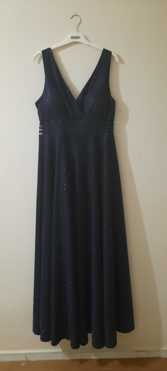 Parlak simli Lacivert Drapeli Uzun Gece Elbisesi - Görsel 3