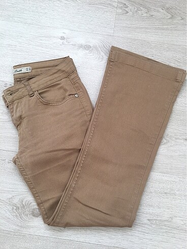 Camel jean