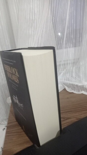  Beden Sherlock Holmes bütün hikayeleri 