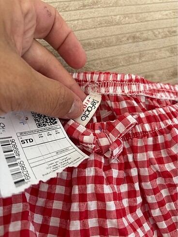 6 Yaş Beden kırmızı Renk Krop bady