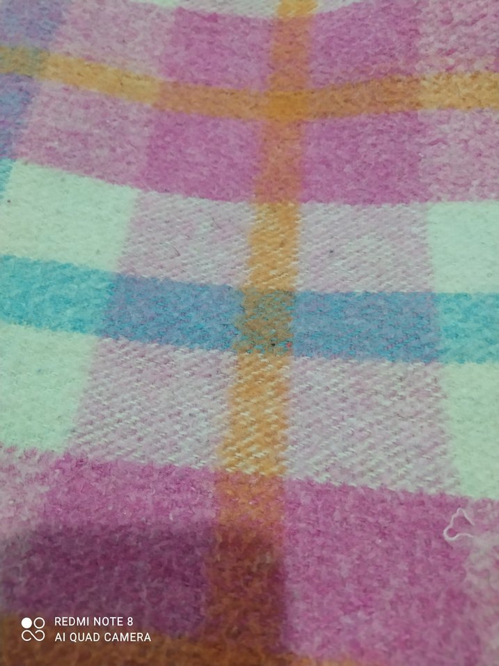 Pastel Renkli Ekose Desenli  çift taraflı battaniye - Görsel 5