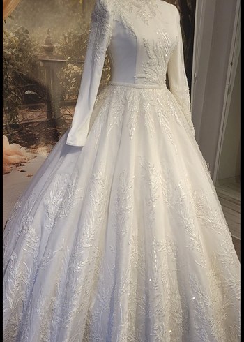 Boncuk İşlemeli Beyaz Uzun Kollu Nişan Elbisesi - Görsel 9