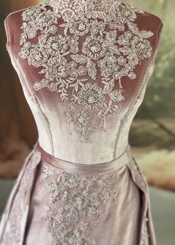 Nakışlı Pudra Pembe Uzun Kollu Nişan Elbisesi - Görsel 5