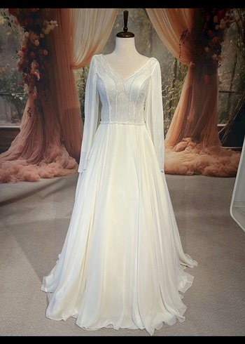 V Yaka Uzun Kollu A Kesim Beyaz Gelinlik - Görsel 5