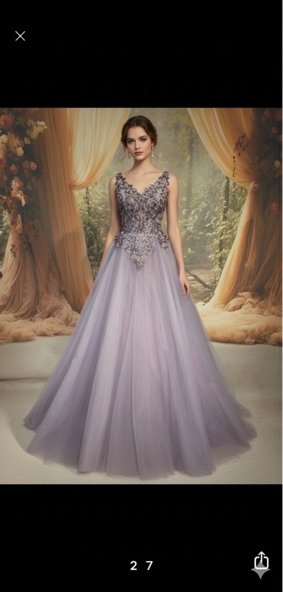 Dantel İşlemeli Gri V Yakalı Uzun Abiye - Görsel 2