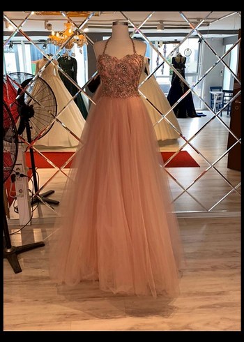 İşlemeli Boncuklu Uzun Pembe Straplez Abiye - Görsel 4