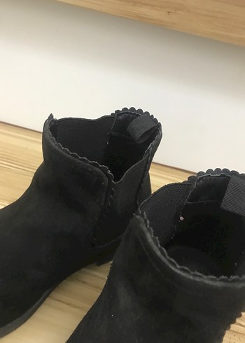 H&M Siyah Süet Dolgu Topuklu Çocuk bot - Görsel 8