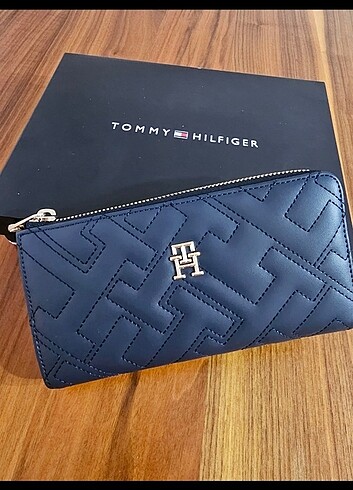 Tommy Hilfiger Cuzdan 