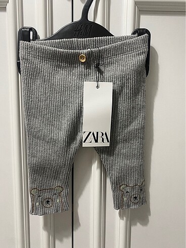 Zara tayt