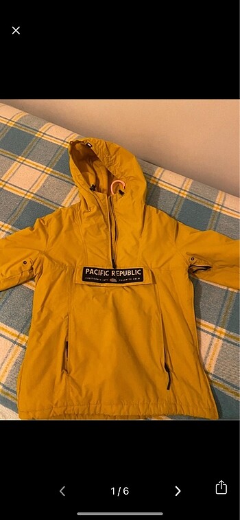 Pull And Bear Kanguru Mont