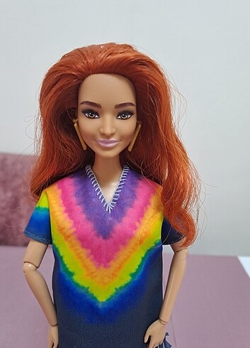  Beden Barbie fashiontas 141 eklemli