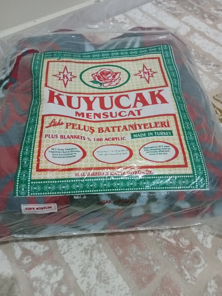 Çok Renkli Bağlama Desenli Yatak Örtüsü - Görsel 3