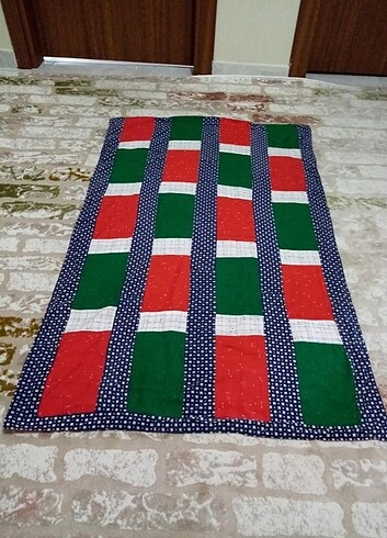Kullanılmamış çok amaçlı Örtü , Seccade