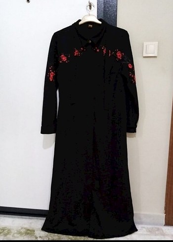 Nakışlı Siyah Uzun Kollu Uzun Elbise
