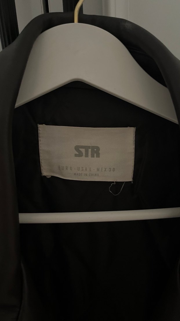 Stradivarius Deri Kadın Ceket - Görsel 2