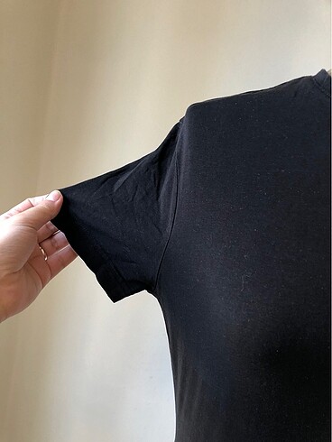 s Beden H&M siyah tshirt
