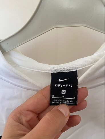m Beden Nike kapüşonlu sweatshirt