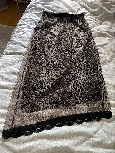 Pull and Bear Pull&Bear Leopar Desenli Midi Boy Etek