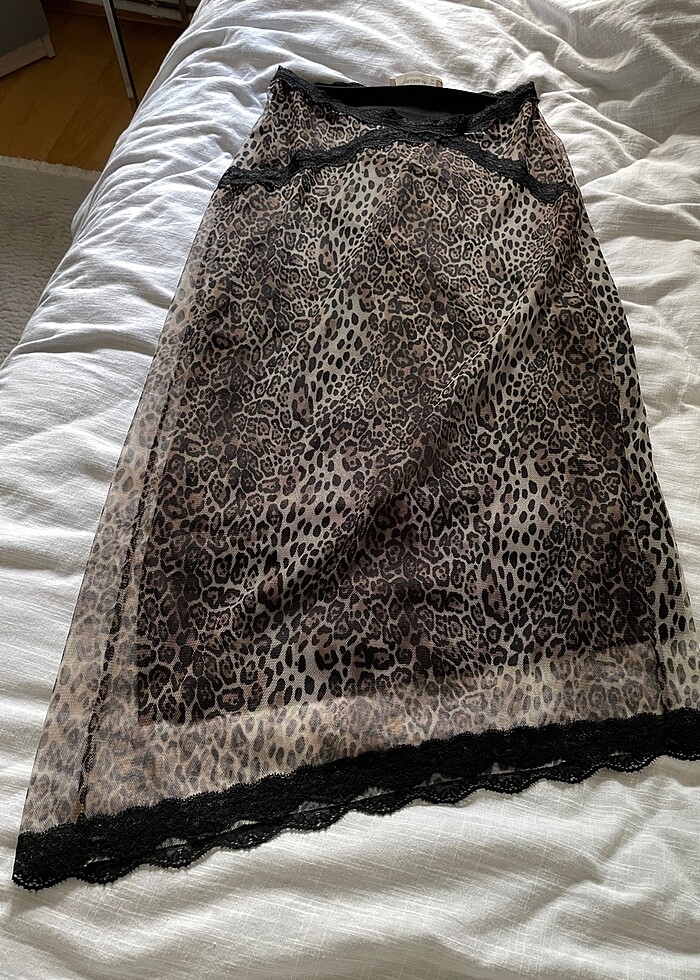 Pull&Bear Leopar Desenli Midi Boy Etek - Görsel 2