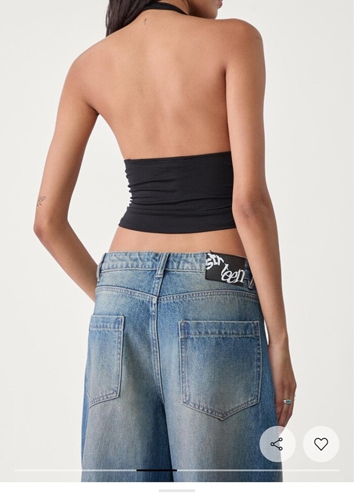 Stradivarius Halter Yaka Dekolteli Crop - Görsel 4