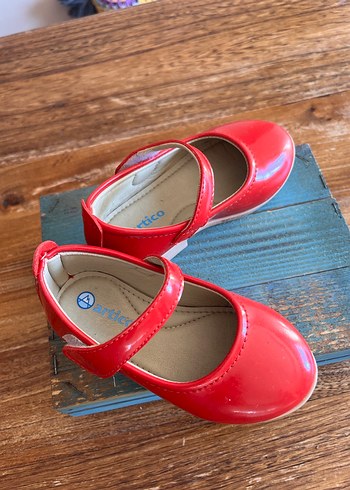 Kız Çocuk Kırmızı Rugan Babet - Görsel 9