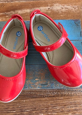 Kız Çocuk Kırmızı Rugan Babet - Görsel 2