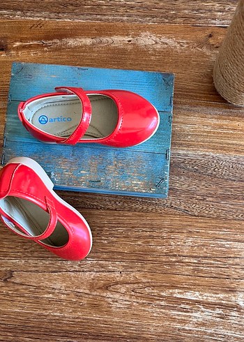 Kız Çocuk Kırmızı Rugan Babet - Görsel 4