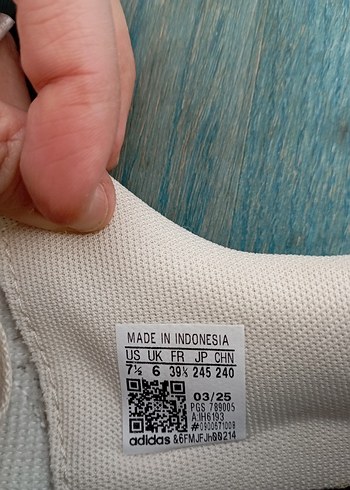 Gri Süet Kadın Spor Ayakkabı orijinal adidas - Görsel 3