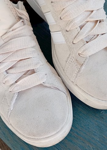 Gri Süet Kadın Spor Ayakkabı orijinal adidas - Görsel 2