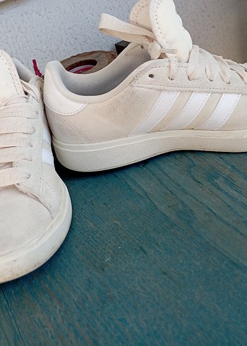 Gri Süet Kadın Spor Ayakkabı orijinal adidas - Görsel 14