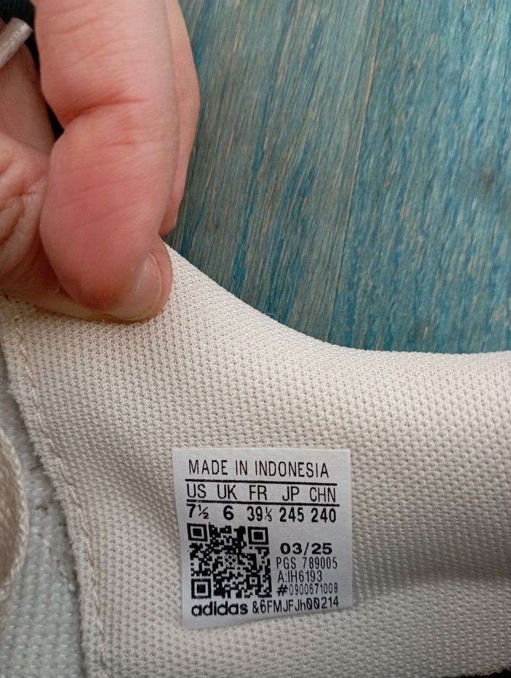 Gri Süet Kadın Spor Ayakkabı orijinal adidas - Görsel 3