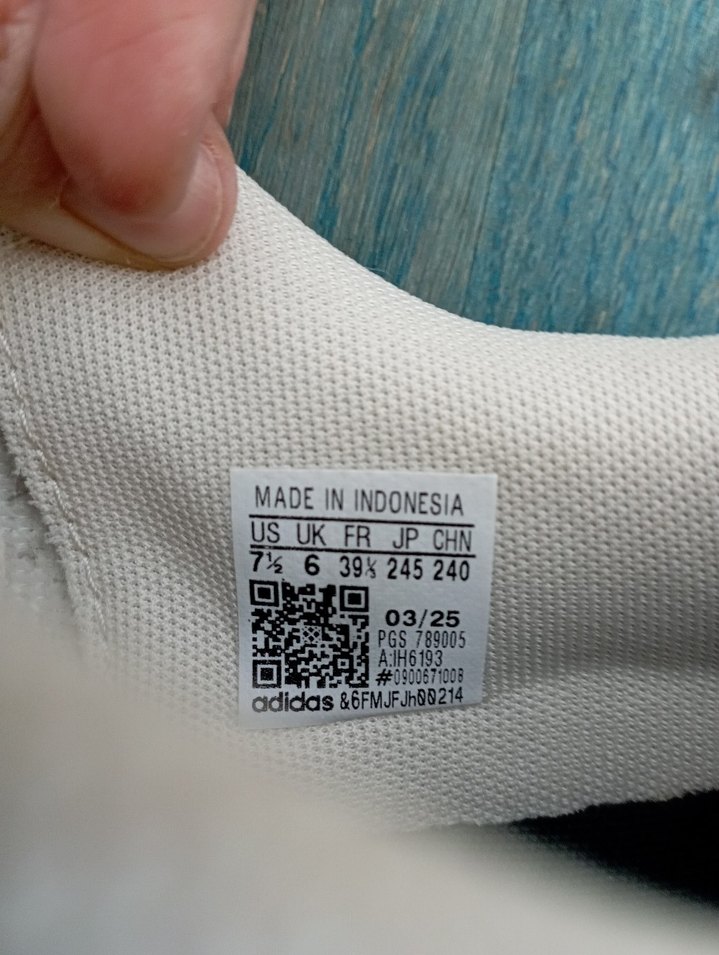 Gri Süet Kadın Spor Ayakkabı orijinal adidas - Görsel 4