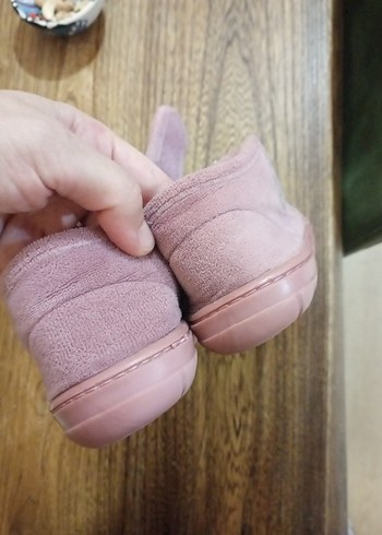 Kız Çocuk Pembe Süet Cırtcırtlı Terlik - Görsel 2
