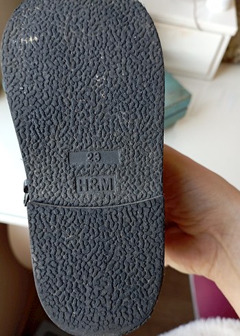 Parlak Siyah Kız Çocuk Kauçuk Bot - Görsel 9