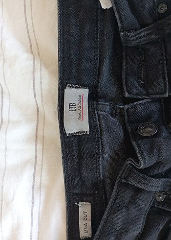 Gri Yırtmaçlı Kadın Denim Pantolon - Görsel 6